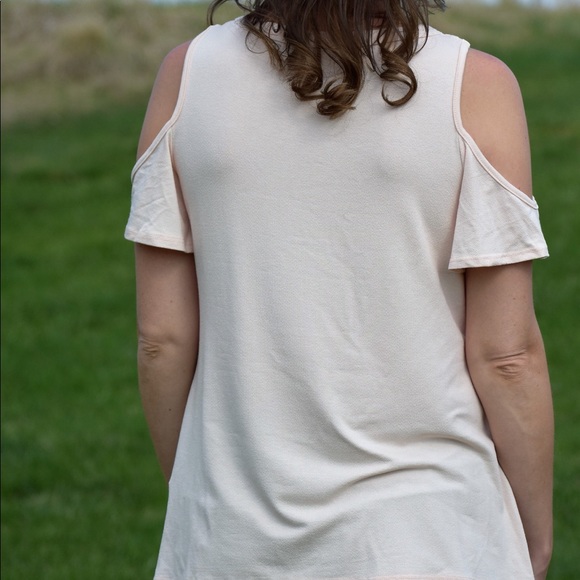 Bride to be key hole cold shoulder top - Picture 2 of 2